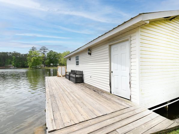 216 Mulberry Ln, Shelby, AL 35143