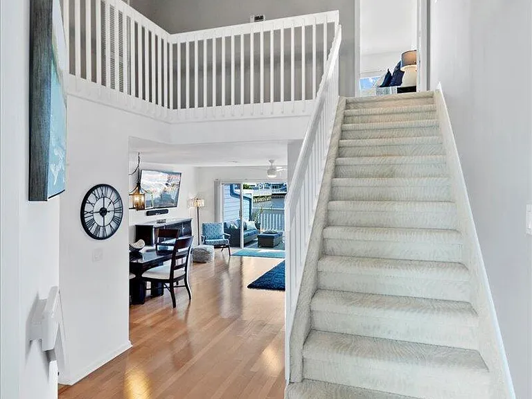 1121 Ocean Dunes Cir — Photo 2