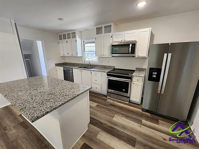 121 Highland Dr — Photo 5