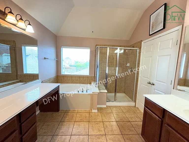 9709 Gessner Dr — Photo 20