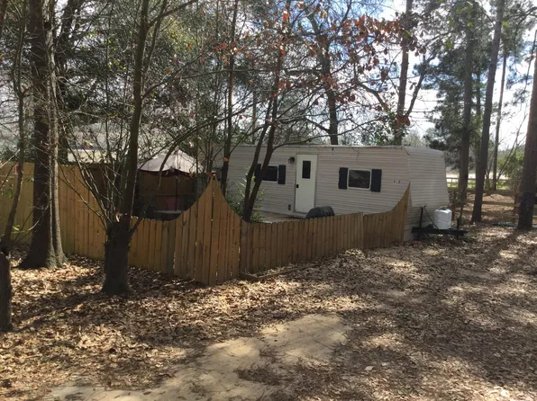 910 Partridge Bend Rd, Aiken, SC 29803