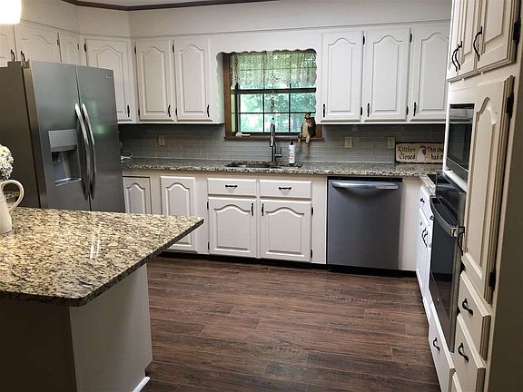 2nd image of 650 County Road 3201