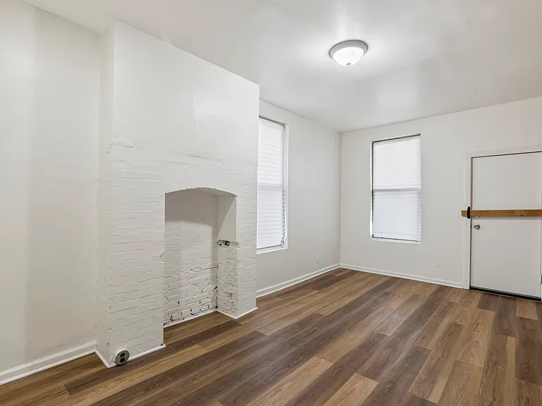 503 E 23rd St #1 — Photo 9
