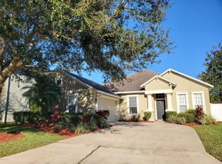 475 Millstone Dr, Orange Park, FL 32065