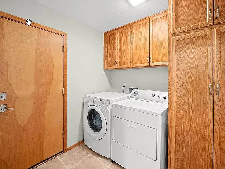 3688 NW Jameson Dr — Photo 15