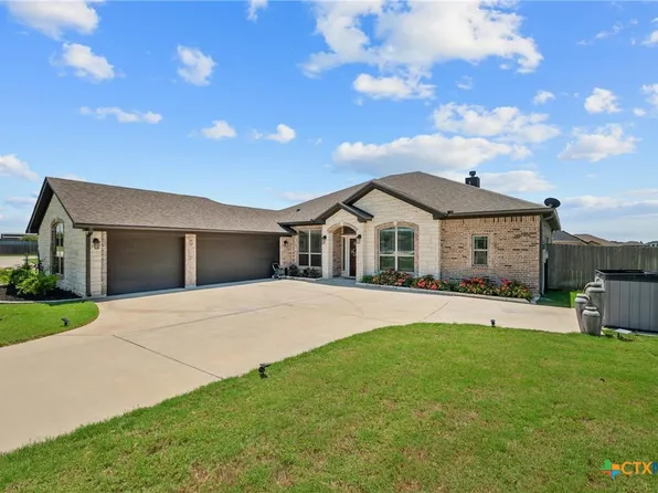 3323 Laurel Highlands Dr, Salado, TX 76571
