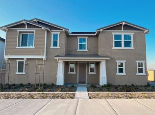 2990 S Halton Paseo, Ontario, CA 91761