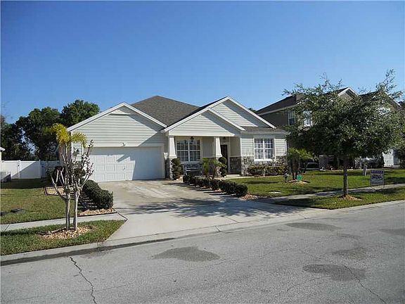 3rd image of 380 Michigan Estates Cir