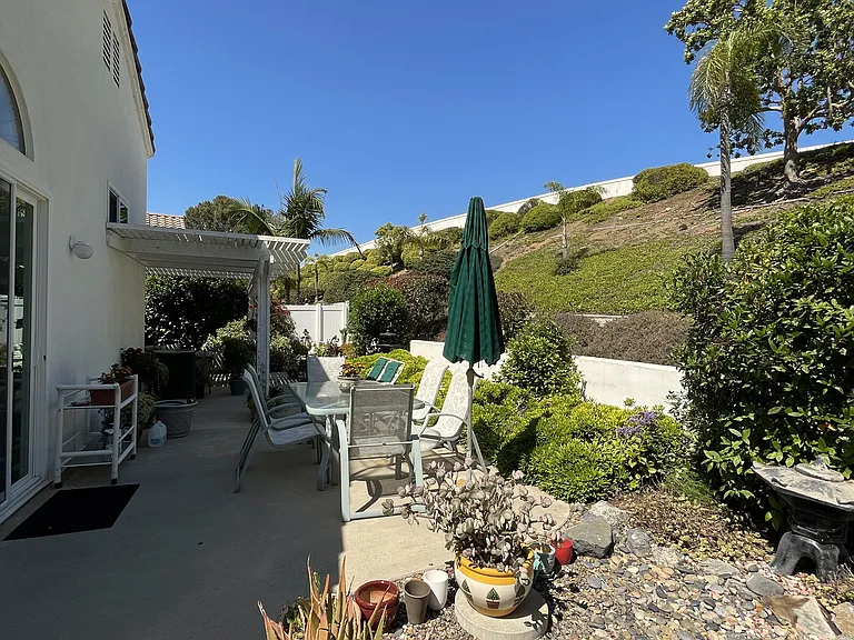 4868 Thebes Way — Photo 15