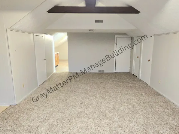 249 W 29th St Floor 2, Erie, PA 16508