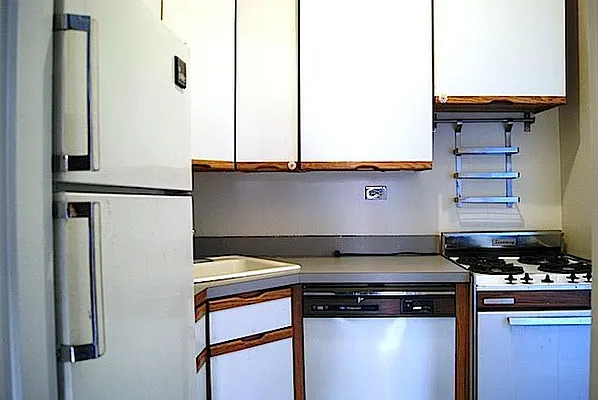 Rented by Compass | media 10