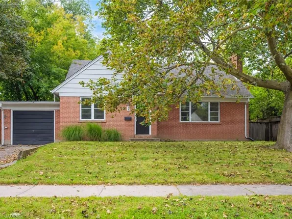 7 Washington Ave, Oakville, ON L6K 1W5