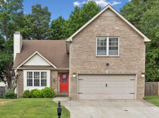 2684 Hidden Ridge Ct, Clarksville, TN 37043