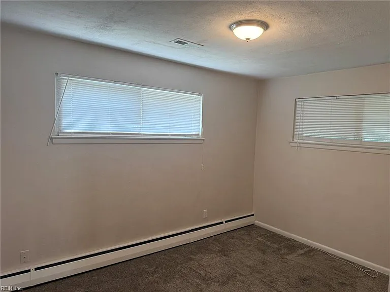 2524 E Little Creek Rd — Photo 6