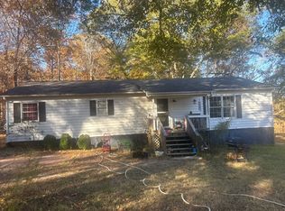 1910 Bobby Ray Rd, Clover, SC 29710