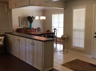 1209 Lovers Ln, Longview, TX 75604