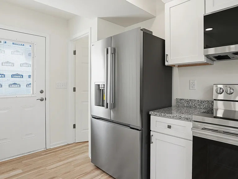 516 Singletary St SE — Photo 23