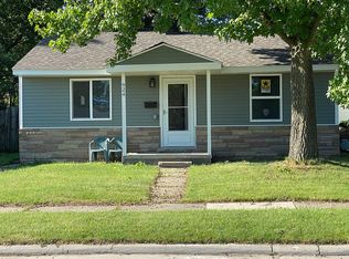 924 E Brockton Ave, Madison Heights, MI 48071