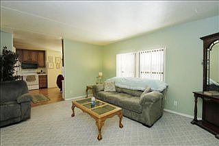 5th image of 590 Vass Ave