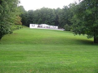 503 Stoney Battery Rd, Marion, VA 24354