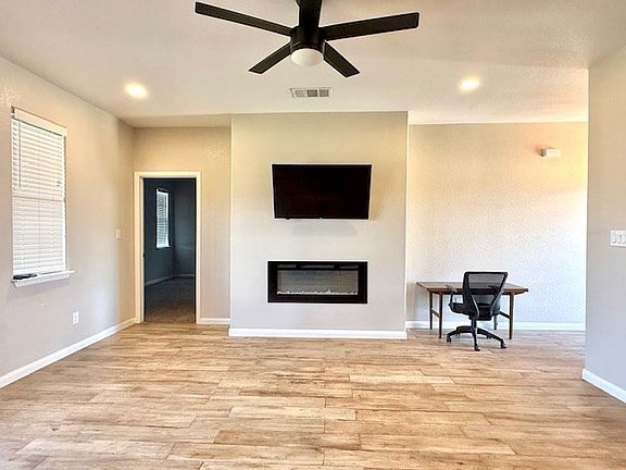4th image of 1510 S Mimosa St