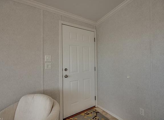 5th image of 4710 Lantern Ln W