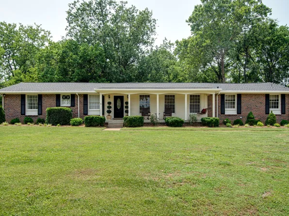 5413 Wakefield Dr, Nashville, TN 37220