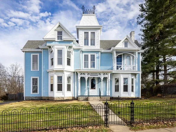 313 N Adams St, Owenton, KY 40359