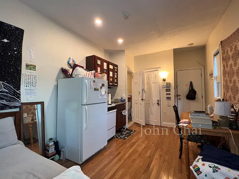 49 S Huntington Ave #204 — Photo 6