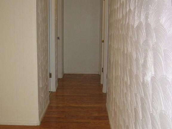 4th image of 1237 Indian Trails Dr