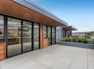 1102 Pearl St #302, Boulder, CO 80302
