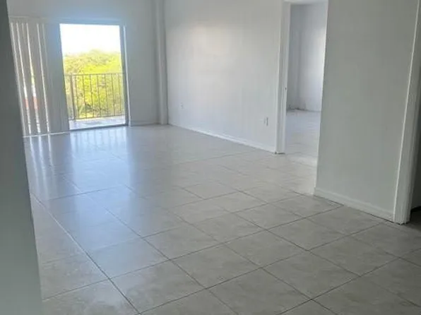 4164 Inverrary Drive #803, Lauderhill, FL 33319