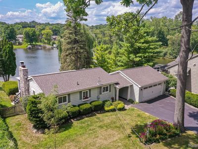 8701 Sherwood Dr, Davisburg, MI, 48350