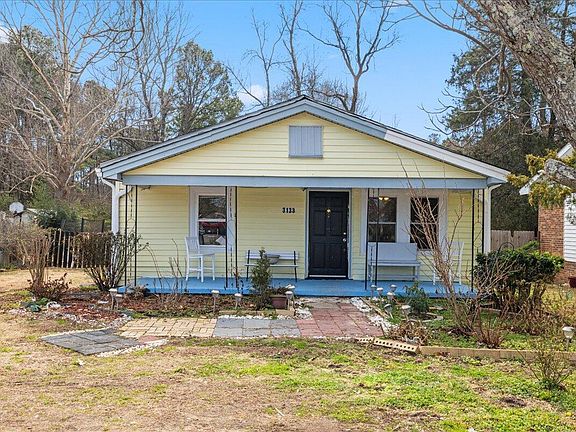 3rd image of 3133 Tryon Rd