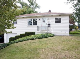 378 Lockwood St, Akron, OH 44314