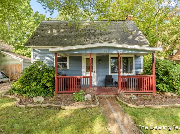 21 S Gibbs St, White Cloud, MI 49349