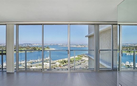 3rd image of 1750 Avenida Del Mundo Unit 1510