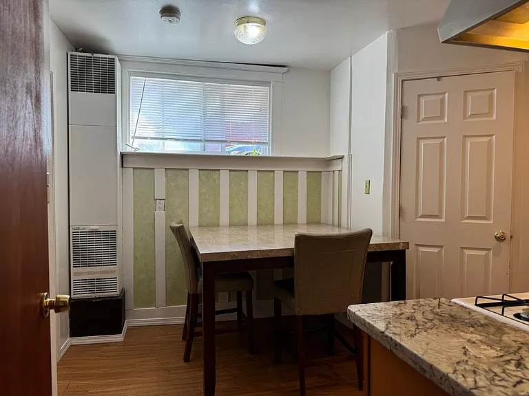 5235 17th Ave NE, Seattle WA 98105 — Photo 5