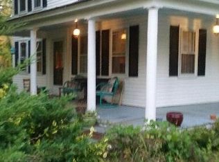 10 Pleasant St, Deep River, CT 06417