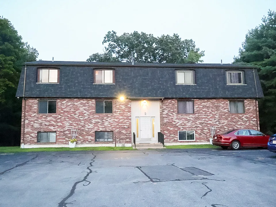 109 Maple St #D3