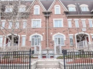 605 Shoreline Dr #9, Mississauga, ON L5B4K3