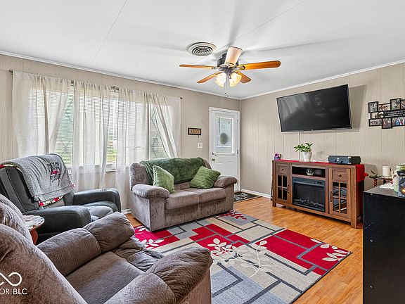 4th image of 1318 Cottage Ave