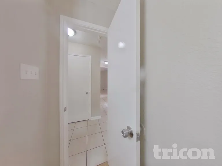 7902 Battlepine Dr — Photo 24