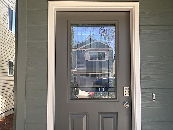 2nd image of 14016 NE 7th Ct