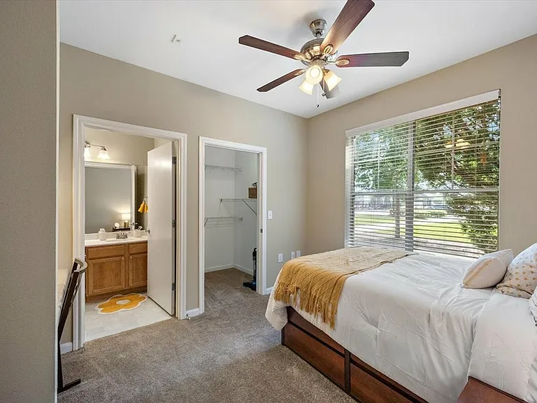 Spacious Bedroom with En-Suite Bathroom at Eagle Flatts Apartments in Hattiesburg, MS