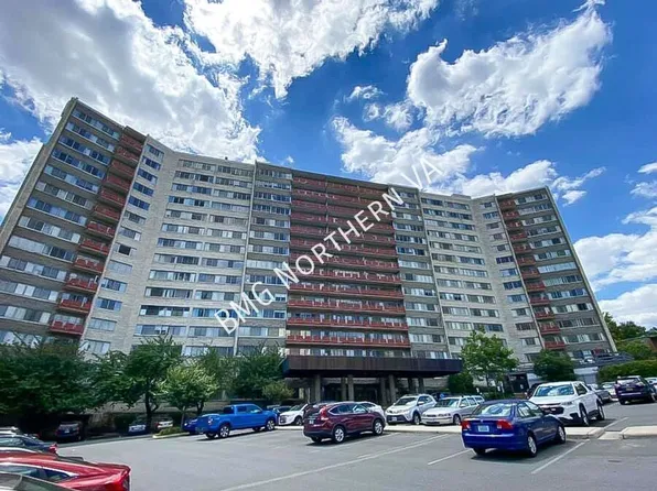 5340 Holmes Run Pkwy, Alexandria, VA