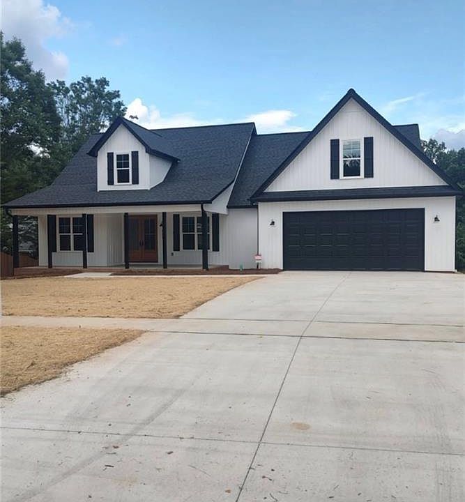 1st image of 4034 Waterview Rd