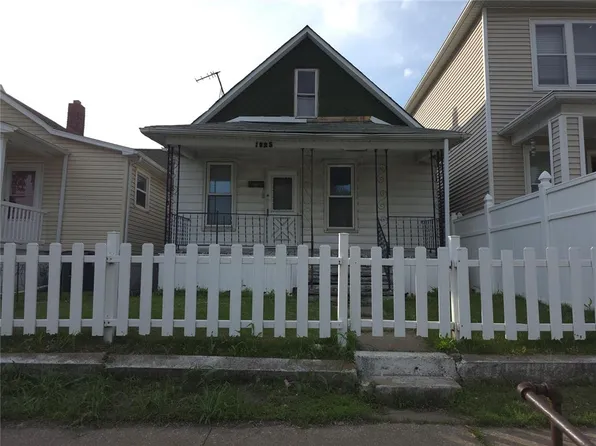 1825 Edwardsville Rd, Madison, IL 62060