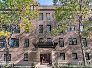 2355 N Commonwealth Ave #1A, Chicago, IL 60614