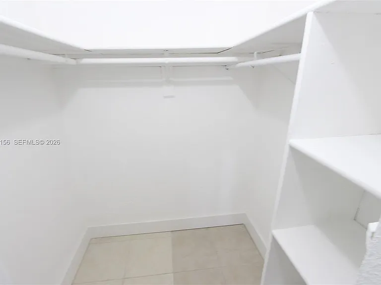 4550 NW 9th St #611E — Photo 16